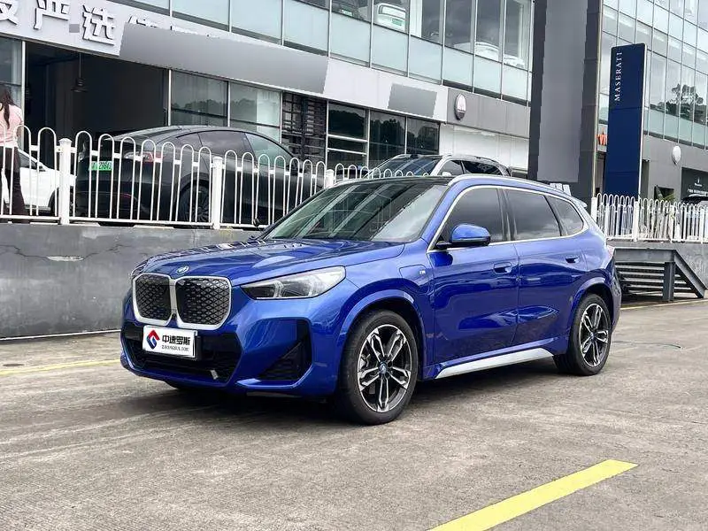 BMW iX1 2023 xDrive30L M Sport Package