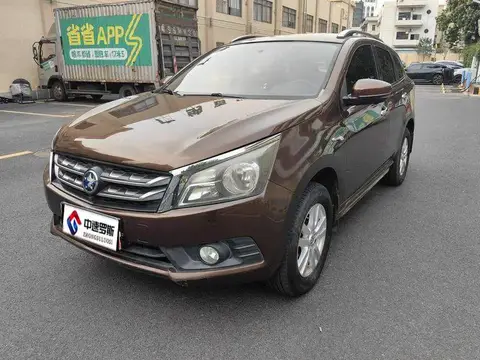 Venucia T70 2016 2.0L CVT Ruixing Edition