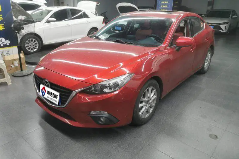 Mazda 3 Angkesaila 2016 Sedan 1.5L Automatic Luxury