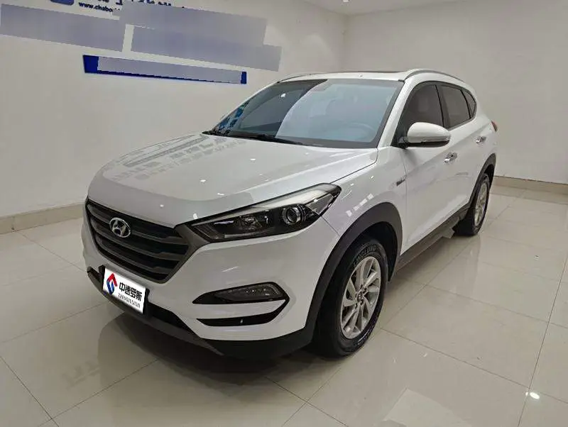 Tucson 2015 1.6T dual-clutch two-wheel drive intelligent model