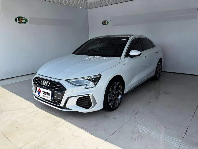Audi A3 2024 A3L Limousine 35 TFSI Luxury Sports