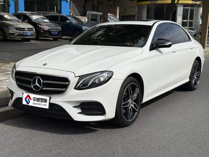 Mercedes-Benz E-Class 2017 E 200 Sport 4MATIC