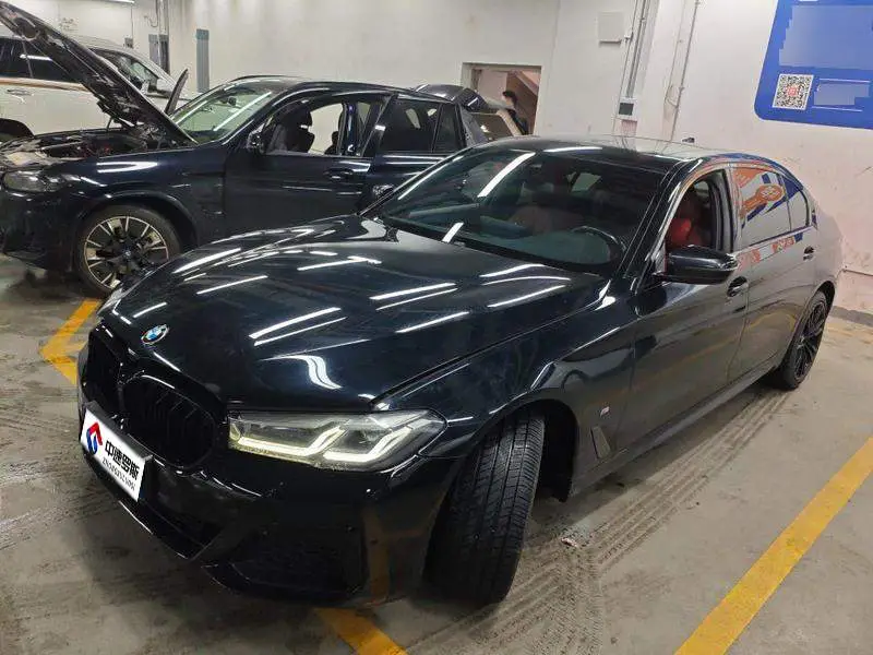BMW 5 Series 2022 530Li Leading M Sport Package