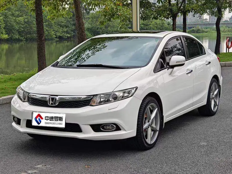Civic 2012 1.8L Automatic Luxury Edition