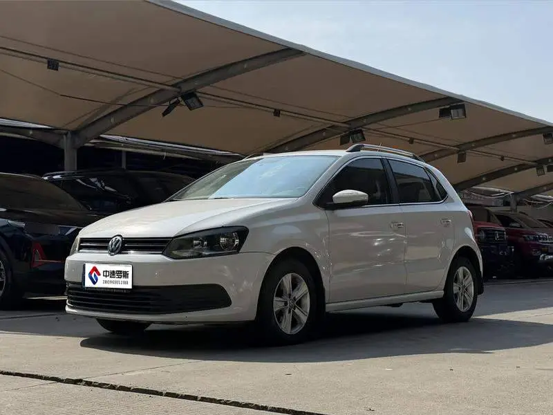 Polo 2014 1.4L Manual Fashion Edition