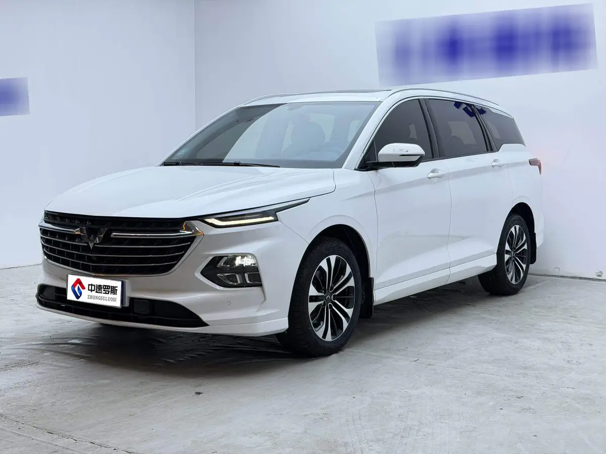 Wuling Capgemini 2022 1.5T CVT flagship model