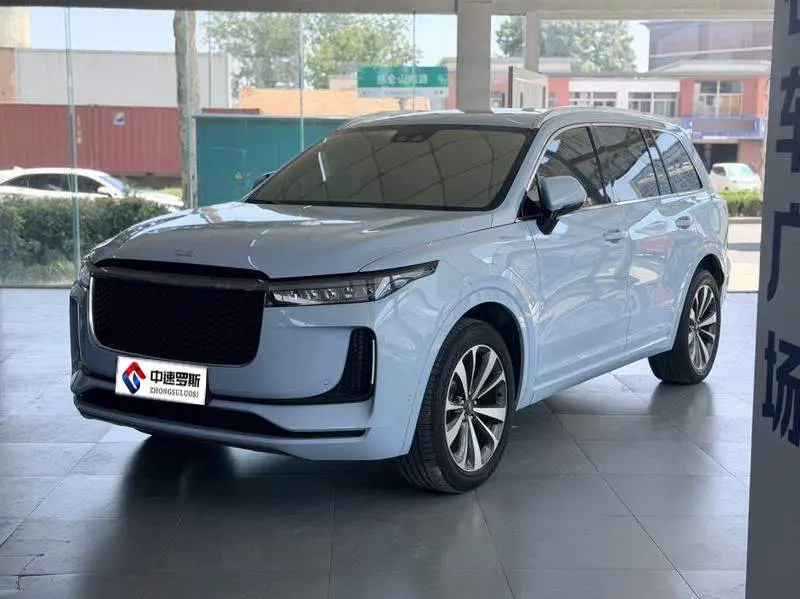 Ideal ONE 2020 Extended Range 6-seater Edition