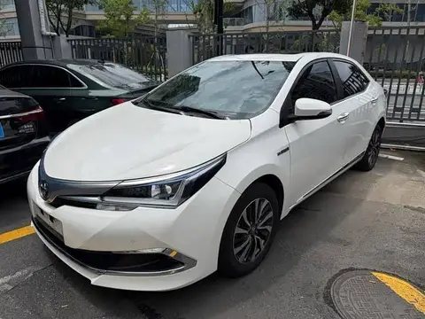 Corolla 2017 Hybrid 1.8L E-CVT Elite Edition