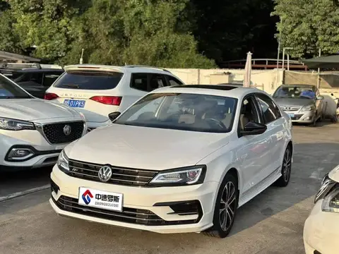 Sagitar 2016 280TSI Automatic R-Line