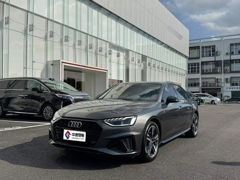 Audi A4L 2022 40 TFSI Luxury Dynamic Edition