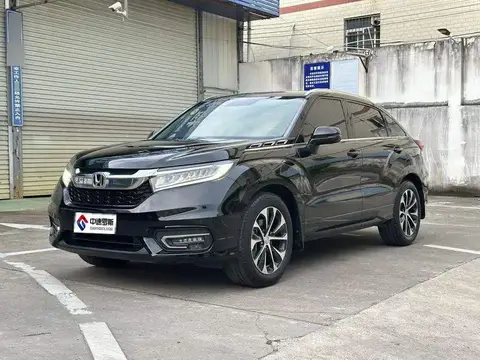 Crown Road 2017 240TURBO 2WD Premium Edition