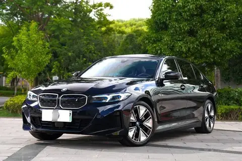 BMW i3 2023 eHệ dẫn động 40 L Night Sport Package