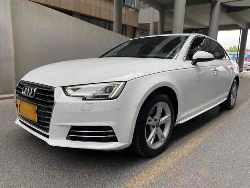 Audi A4L 2017 Plus 40 TFSI Fashion Edition