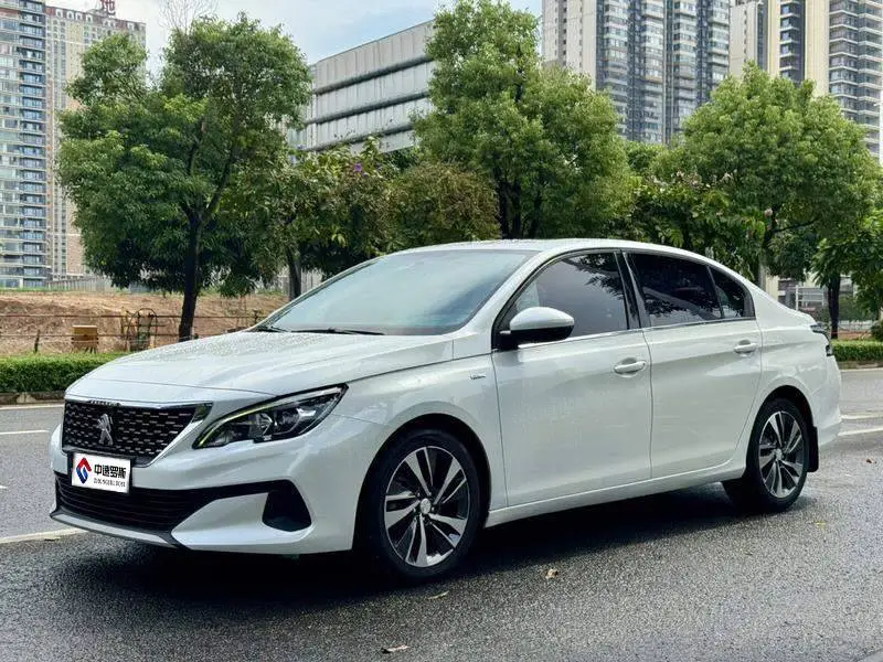 Peugeot 408 2019 230THP Automatic Luxury Edition National V