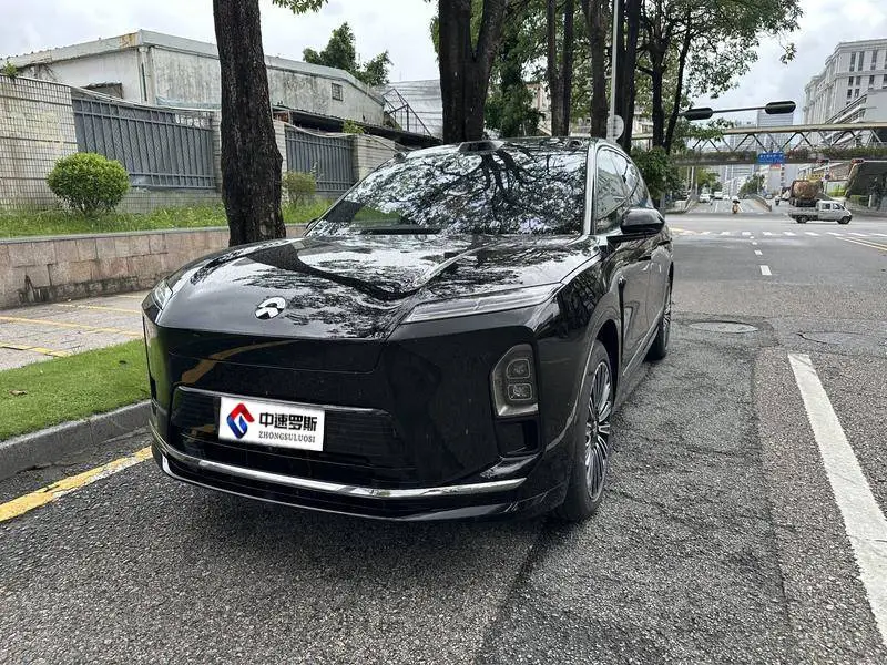NIO ES8 2026 Six-Seat Executive Luxury Edition