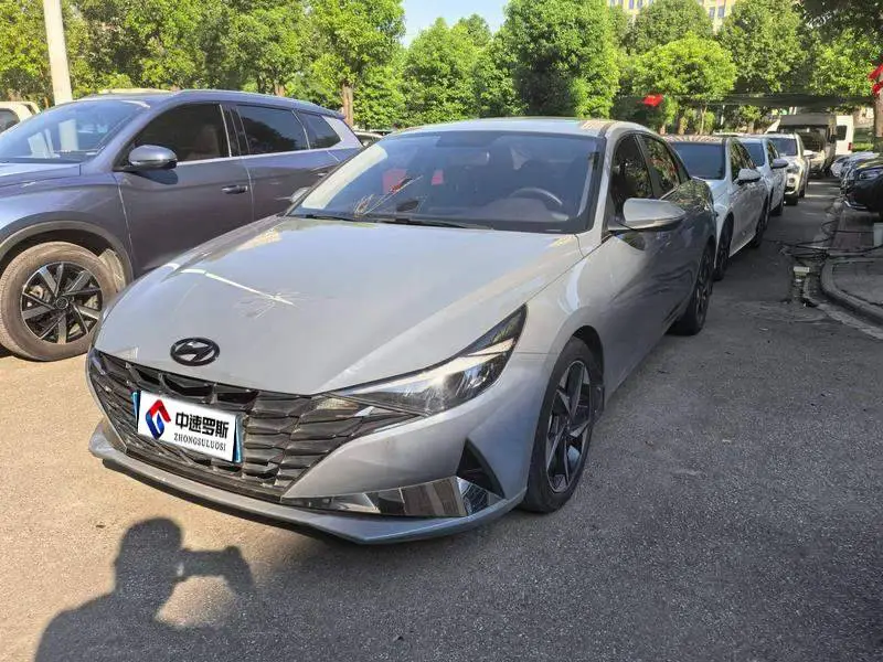Elantra 2022 1.5L CVT GLX Elite Edition