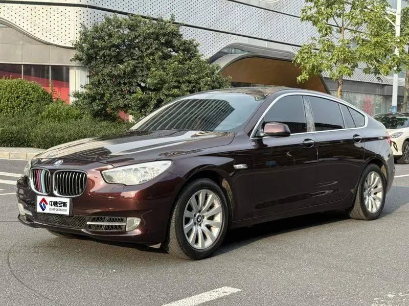 BMW 5 Series GT 2013 535i Leading Edition