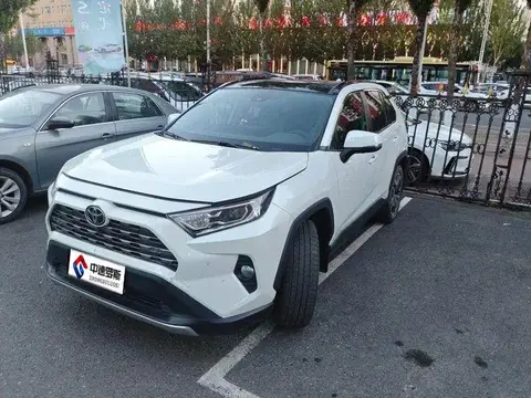 RAV4 Rongfang 2021 2.0L CVT 4WD Premium Edition