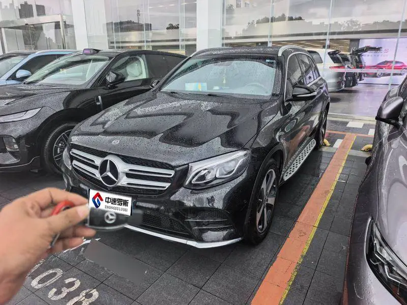 Mercedes-Benz GLC 2019 GLC 260 L 4MATIC Dynamic