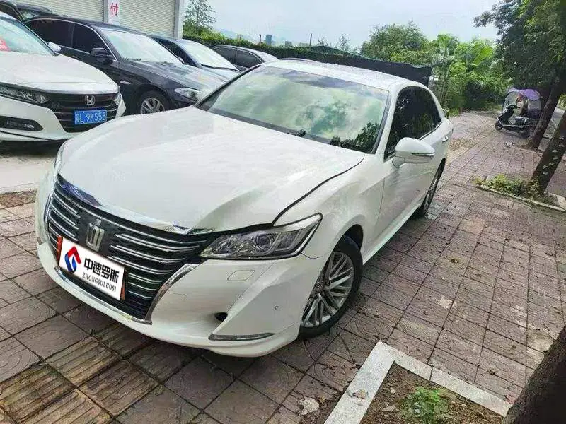 crown 2017 2.0T Sports Edition