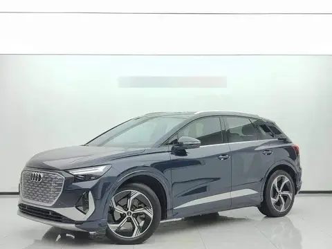 Audi Q4 e-tron 2023 40 e-tron Creative Night Edition