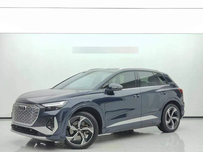 Audi Q4 e-tron 2023 40 e-tron Creative Night Edition