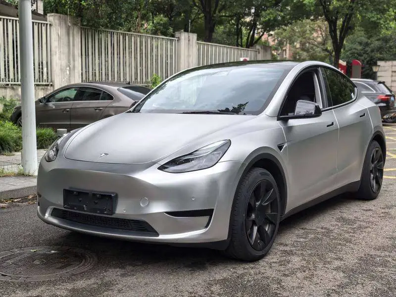 Model Y 2022 rear-wheel drive version