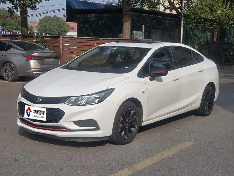 Cruze 2018 Redline 320 Automatic Pioneer Edition
