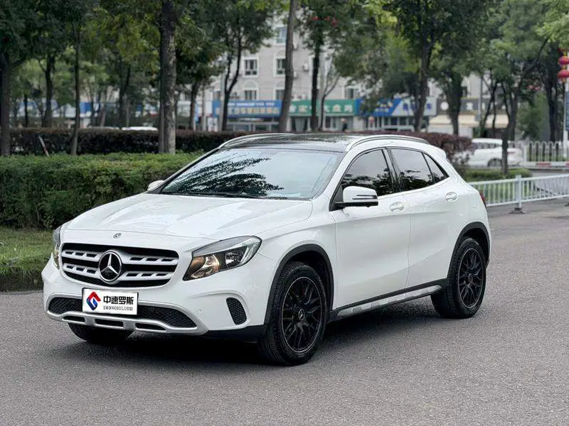 Mercedes-Benz GLA 2018 GLA 200 Dynamic
