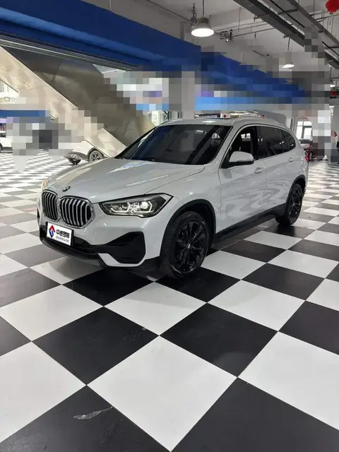 BMW X1 2022payment sHệ dẫn động20LiFashion