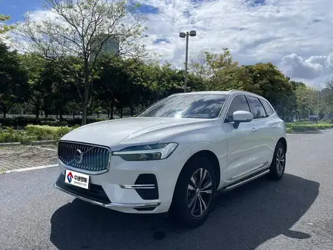 Volvo XC60 2022 B5 4WD Zhiyi Luxury Edition