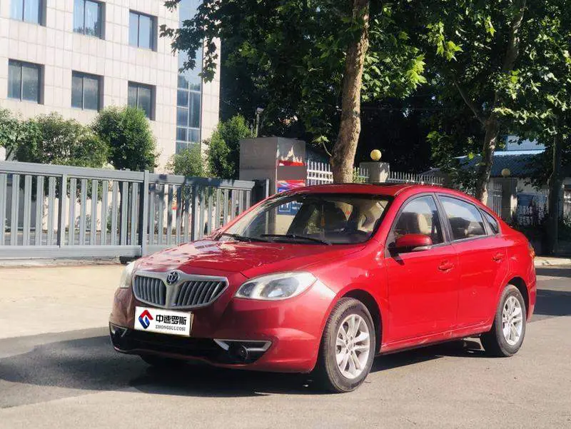 Zhonghua H330 2015 1.5L Manual Smart Edition