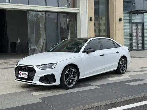Audi A4L 2022 40 TFSI Stylish and Dynamic