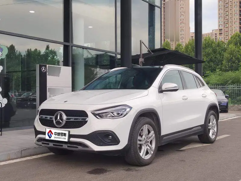 Mercedes-Benz GLA 2023 GLA 200 facelift