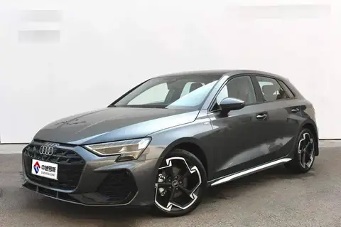 Audi A3 2026 Sportback 35TFSI Flying Spur Premium Edition