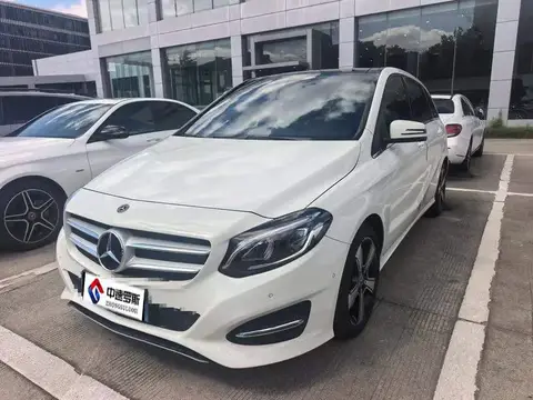 Mercedes-Benz B-Class 2019 B 200 Fashion