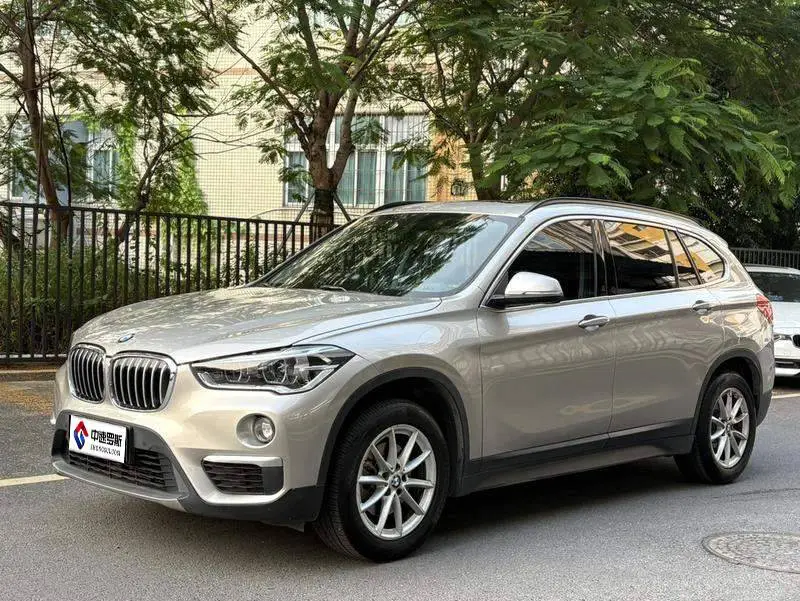 BMW X1 2018 sDrive18Li Fashion Model