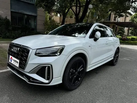 Audi Q2L 2022 35 TFSI Progressive Dynamic Edition
