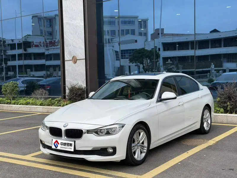 BMW 3 ซีรีส์ 2017 320Li Fashion Edition