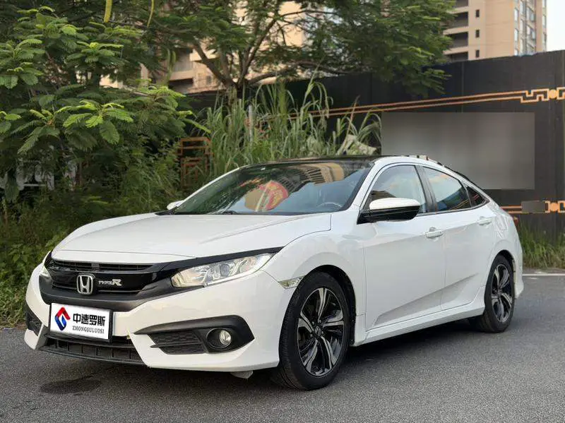 Civic 2016 220TURBO CVT Deluxe Edition