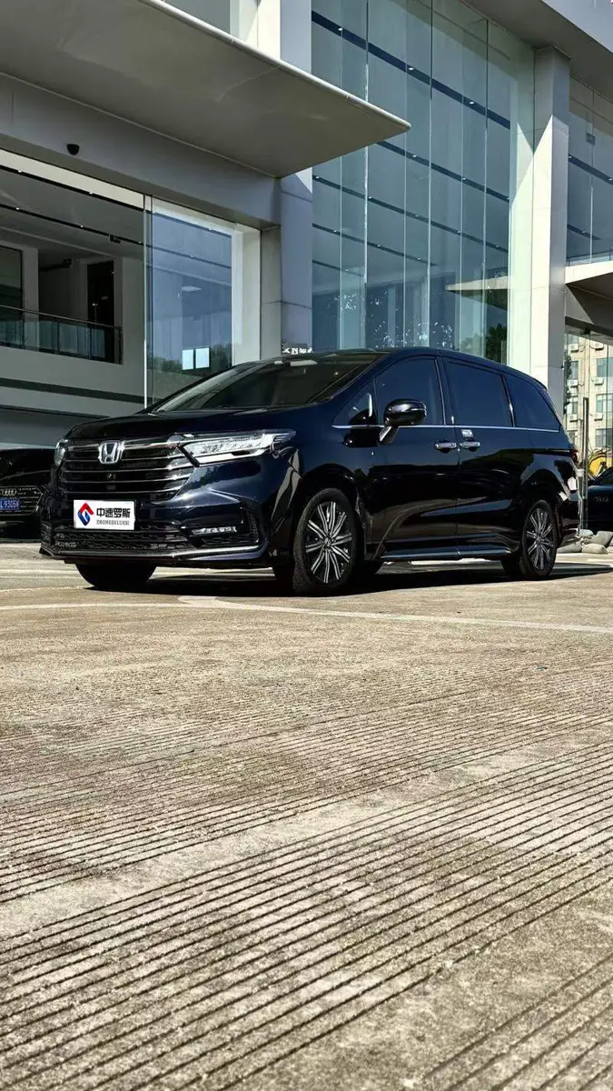 Odyssey 2024 2.0L e:HEV Sharp Enjoy Edition