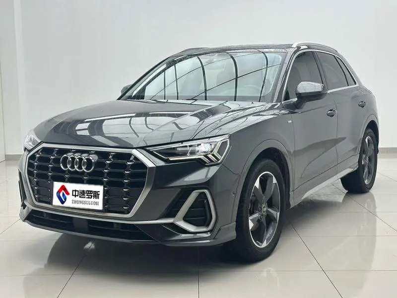 Audi Q3 2022 35 TFSI Stylish and Dynamic