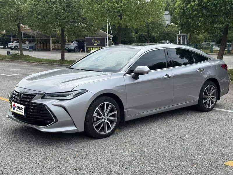 Asian Dragon 2022 2.0L XLE Premium Edition