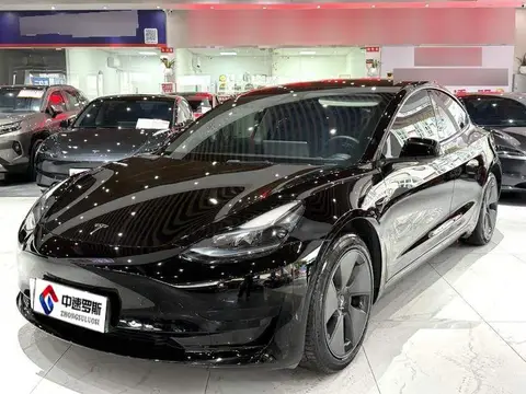 الطراز 3 2022 rear-wheel drive version