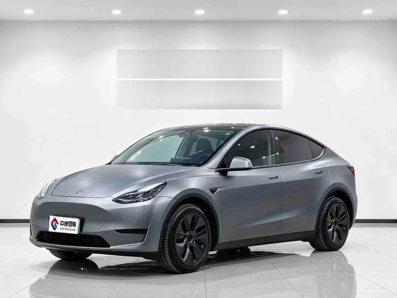 Model Y 2024 rear-wheel drive version