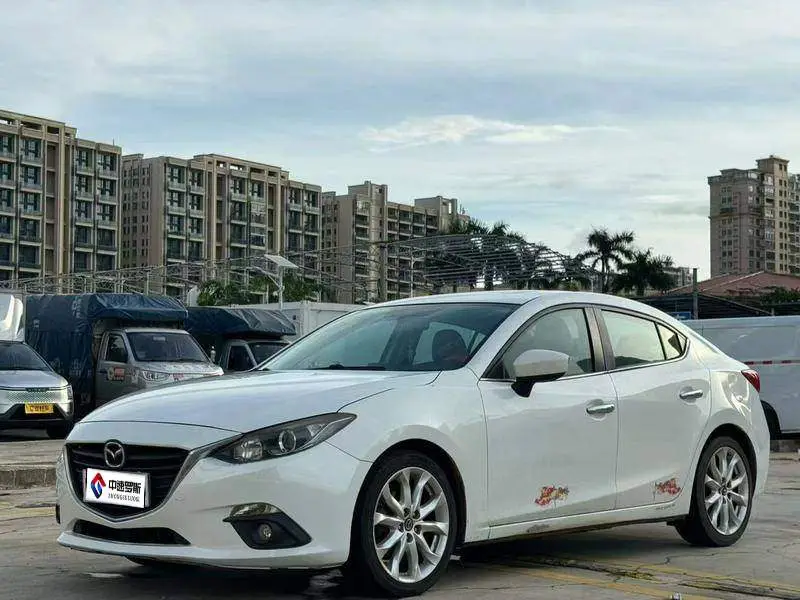 Mazda 3 Angkesaila 2014 Sedan 2.0L Automatic Sports