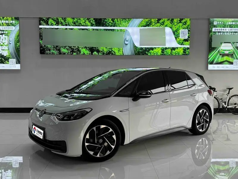 Volkswagen ID.3 2023 Upgraded Pure Smart Edition