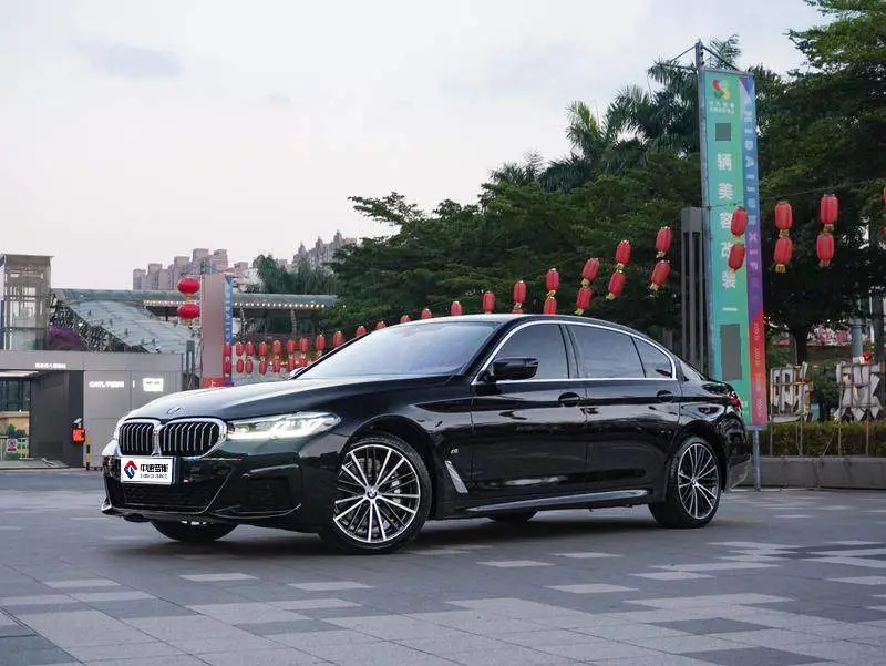 BMW 5 Series 2022 530Li Leading M Sport Package