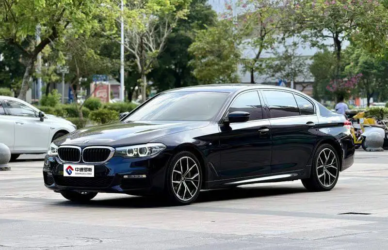 BMW 5 Series 2018 facelift 530Li Leading M Sport Package