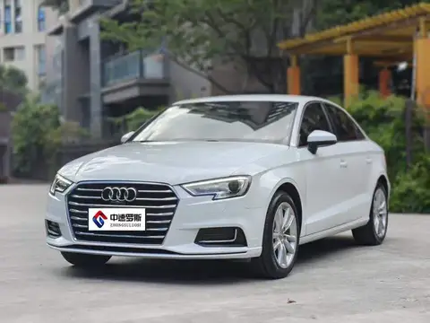 Audi A3 2019 Limousine 35 TFSI Progressive National V
